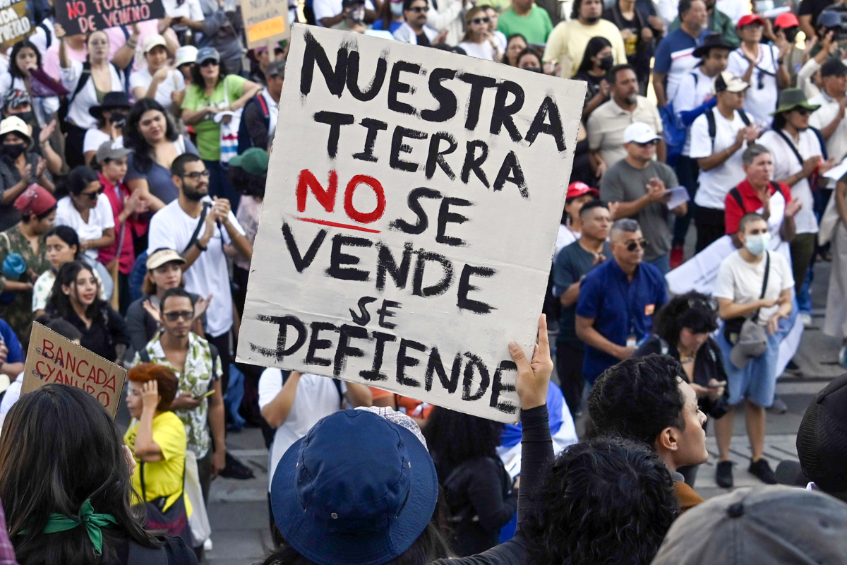 El peligro de la minería metálica y el fraude de la minería verde