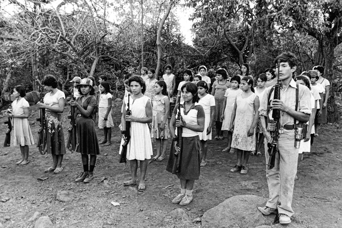 Luchando por salvar vidas en medio de una orgía de muerte