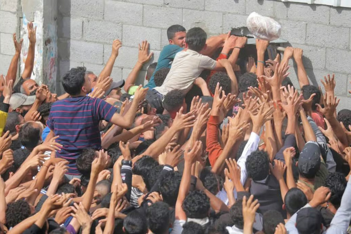 Asalto a los hornos, Gaza hambrienta y humillada. ONU: «Crueldad»