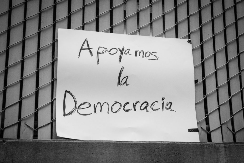 Peligra la democracia en Guatemala