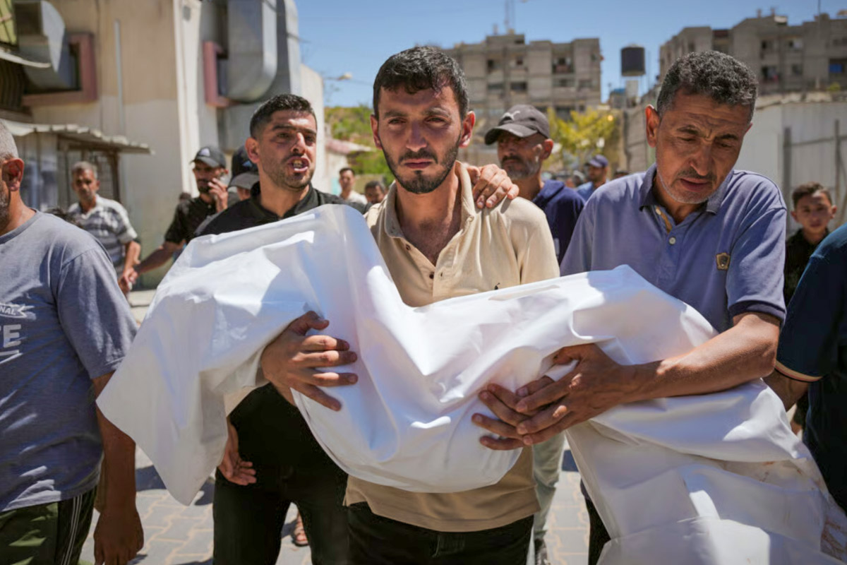 Niños palestinos asesinados con intención. ONU: «Es genocidio»