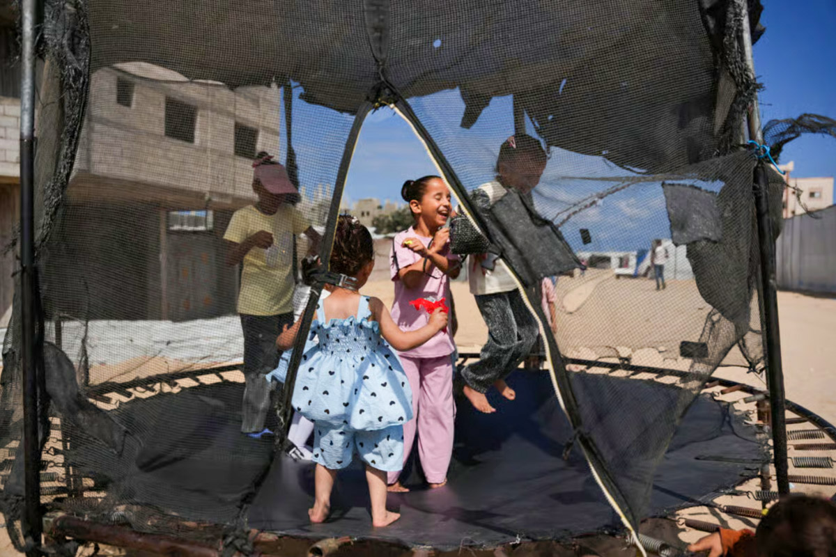 Juegos, cine y animales: Gaza cuida su infancia